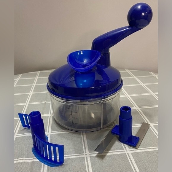 Tupperware Quick Chef Sapphire Blue Non-Electric Food Processor Original Box - Picture 1 of 6